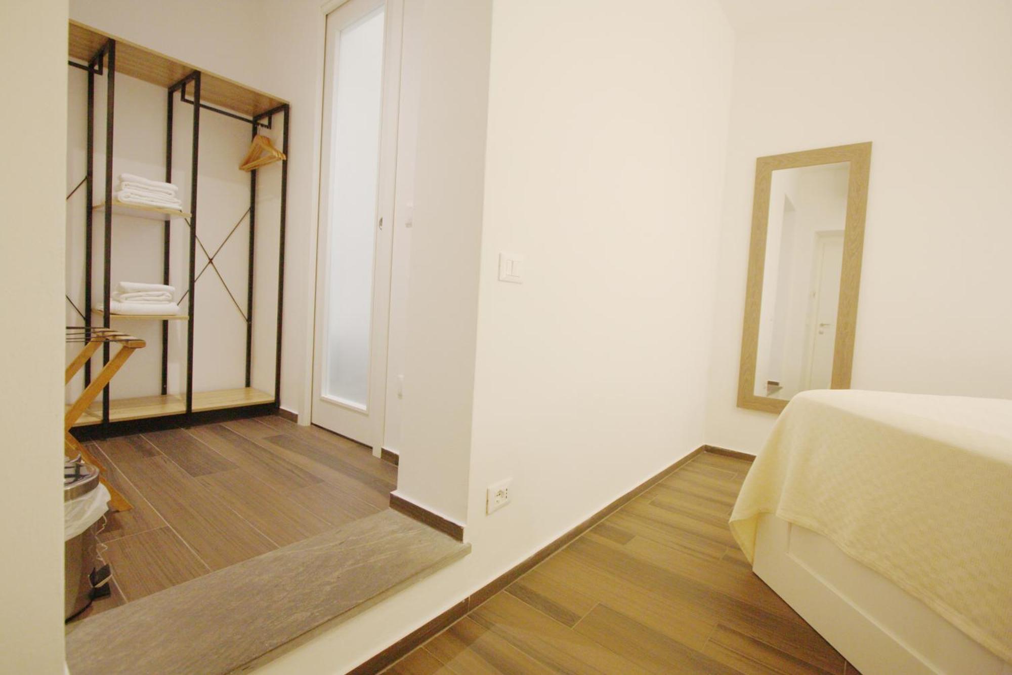 Barbj'S Rooms Специя Екстериор снимка